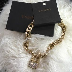 NWT Bebe locket chain
