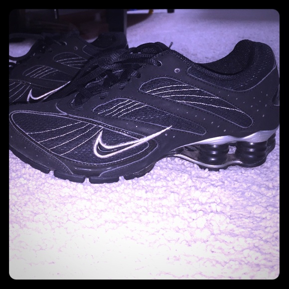 Nike air may - black preloved!