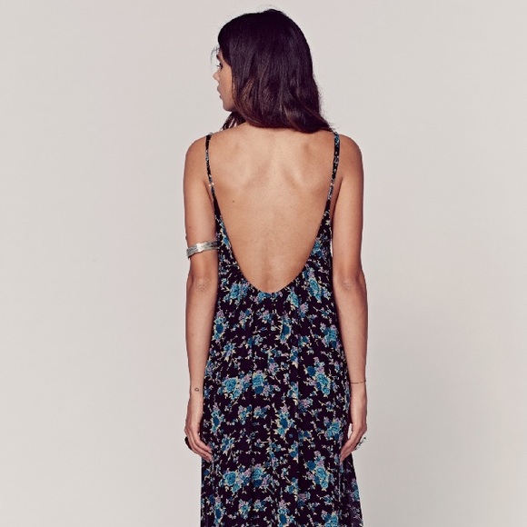 Blue Life Dresses & Skirts - Blue life open back maxi dress