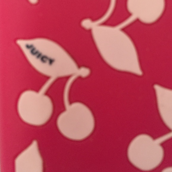 Juicy Couture iPod touch case - Picture 4 of 4