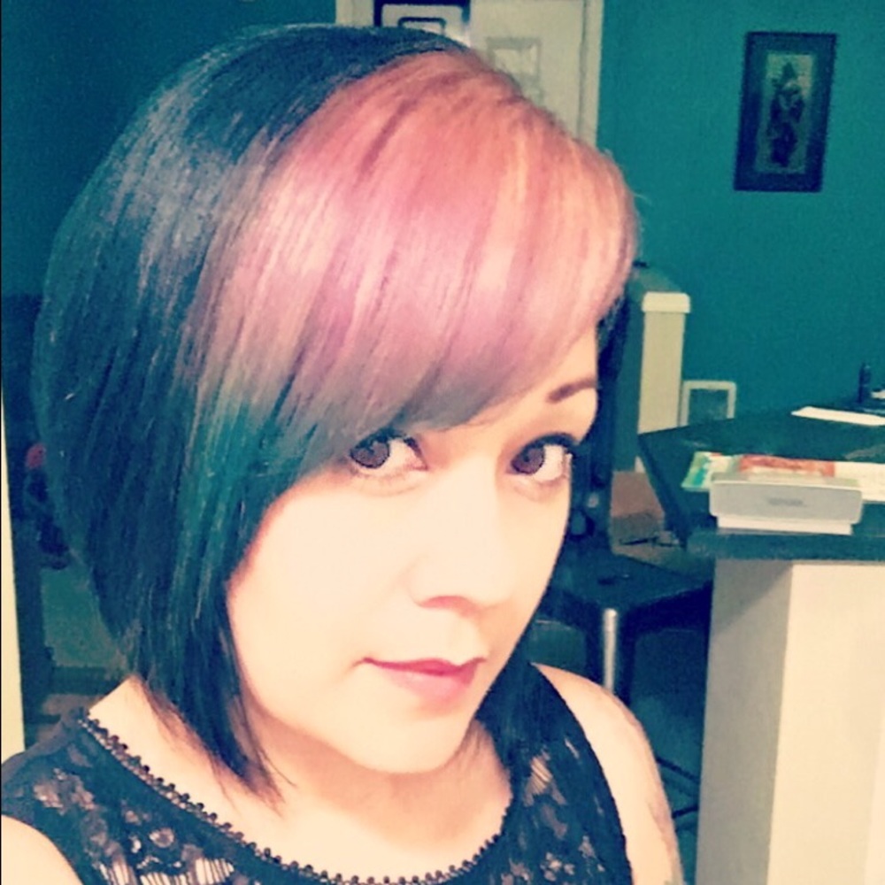 Meet your Posher, Cami