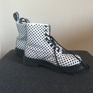 LIMITED B&W dotted Doc Marten's
