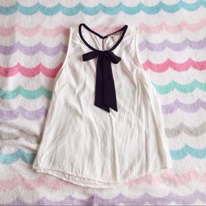 Forever 21 Tops - Black and white bow blouse Forever 21 Tops - Black and white bow blouse