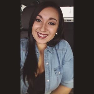 Meet your Posher, Candice