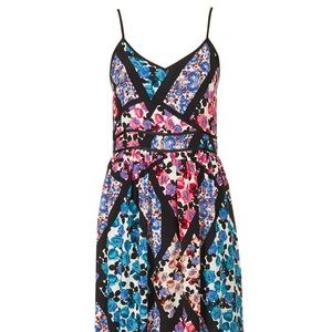 TOPSHOP Cutabout Floral Maxi Dress