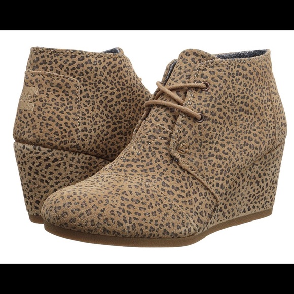 TOMS Desert Wedge Cheetah suede print