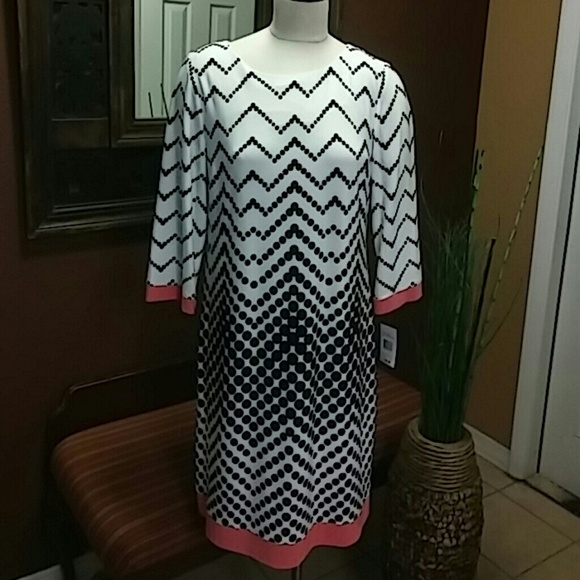Ronni Nicole tri-color dress. - Picture 1 of 4