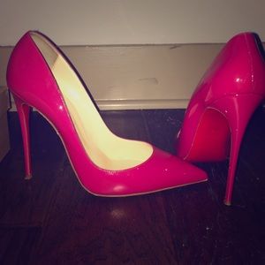 Used size 41.5 Christian Louboutin Pumps