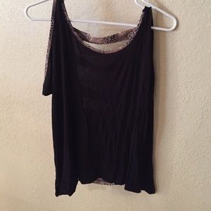 Black and leopard top