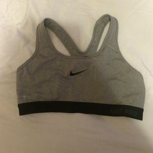 NIKE PRO SPORTS BRA