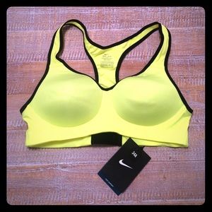 Nike Pro Rival High Support sports bra