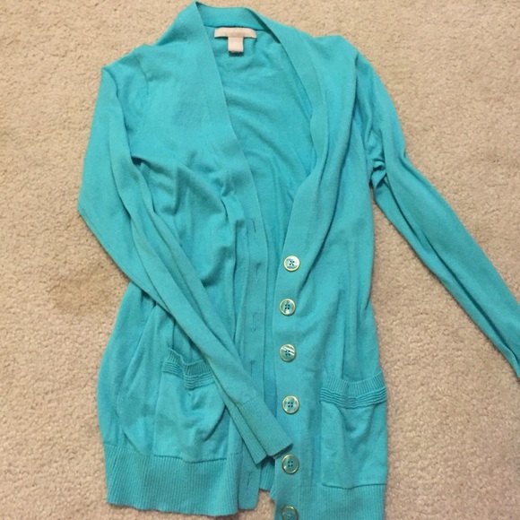 Stunning light blue sweater
