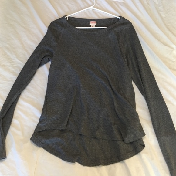 Sweater/shirt