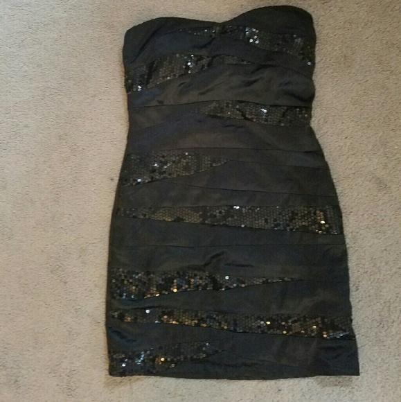 Strapless sequin Party dress
