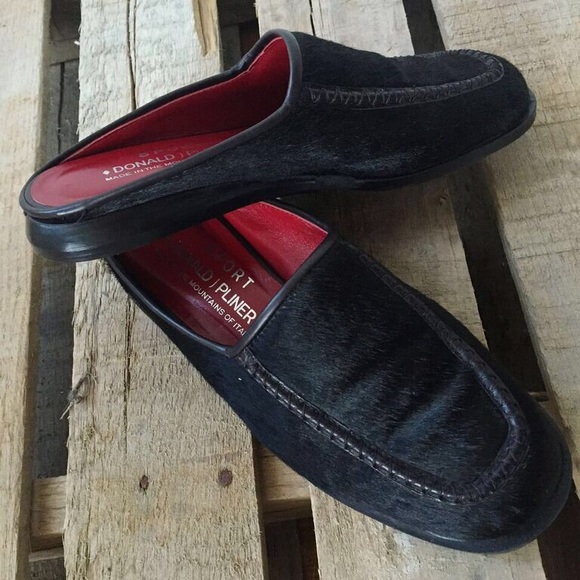 Donald J Pliner, mohair slides