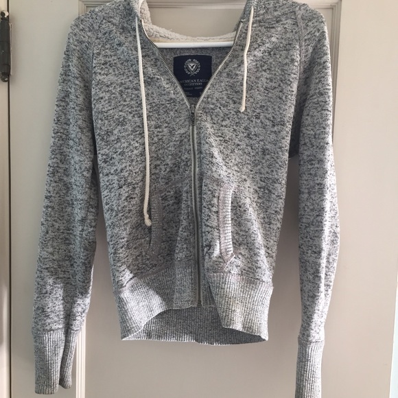 American eagle zip up