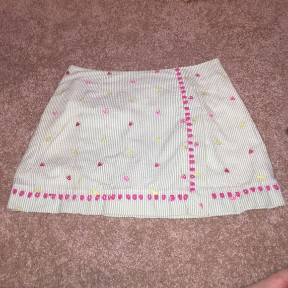 Lilly Pulitzer seersucker skort size 6 gently used