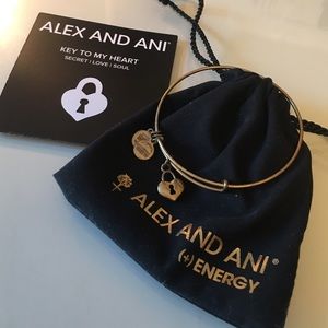 ❤SOLD❤Alex and Ani Bracelet