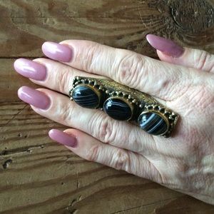 Antique brass finger ring