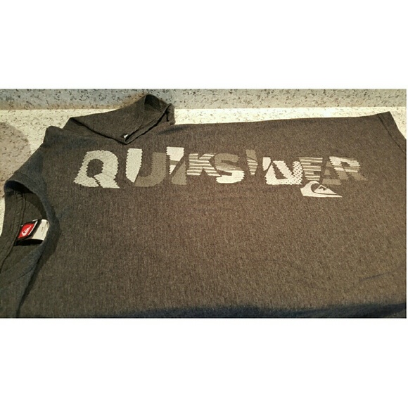 Quiksilver Other - QUIKSILVER Boy's Medium Gray/Silver T-Shirt