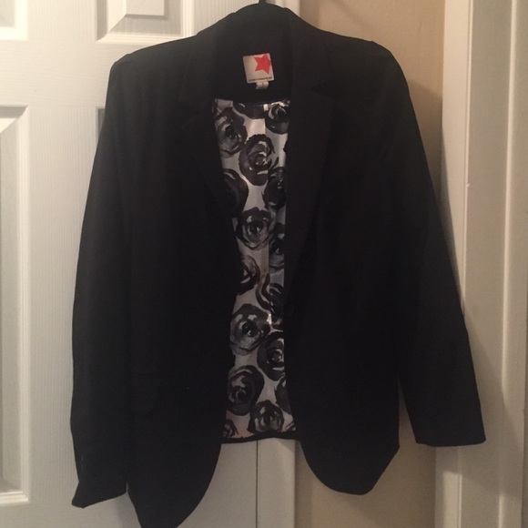 Black rose blazer