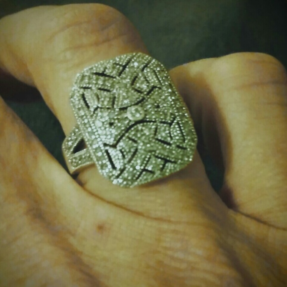 Vintage diamond ring art deco look