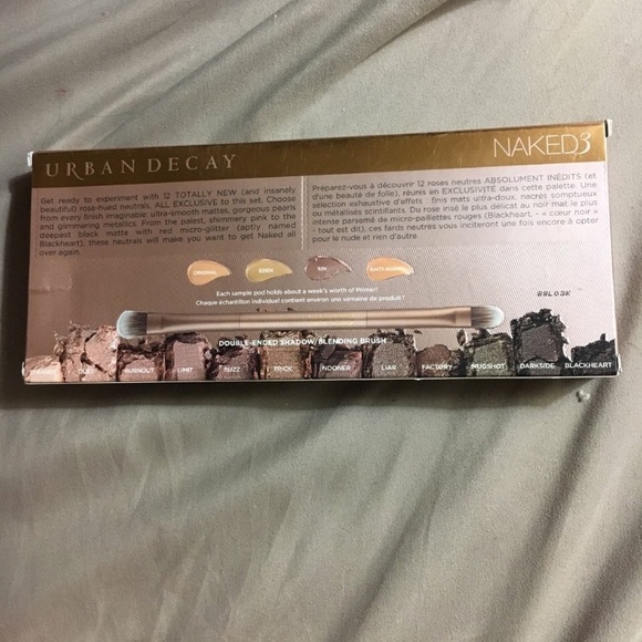 Urban Decay Naked 3 Palette - Picture 2 of 3