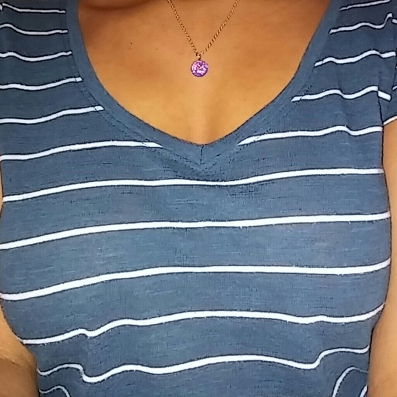 Striped V-Neck - Picture 2 of 3