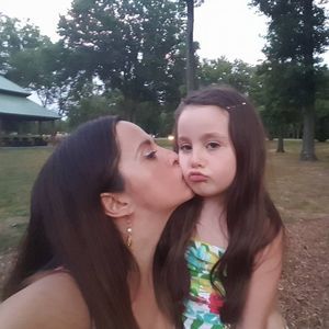 Meet your Posher, Macarena