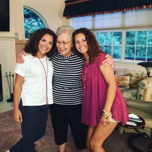 Meet your Posher, Lindsey