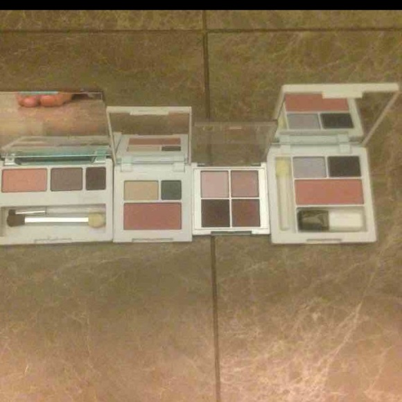 Make up - Picture 2 of 2