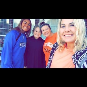 Meet your Posher, Taylor