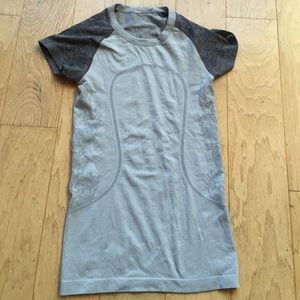 LULU LEMON Workout Shirt