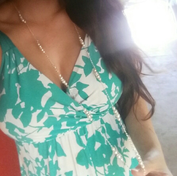 Pearl accent necklace