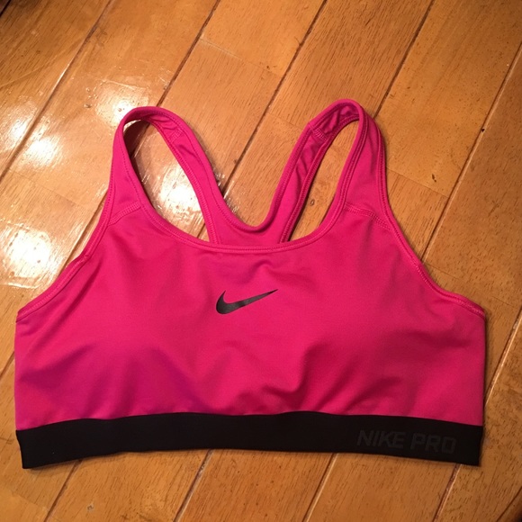NIKE PRO sports bra!