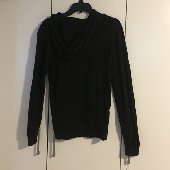 sweater - Picture 2 of 2