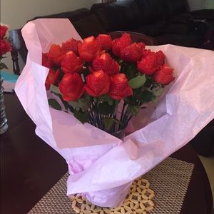 Meet your Posher, Nirosha