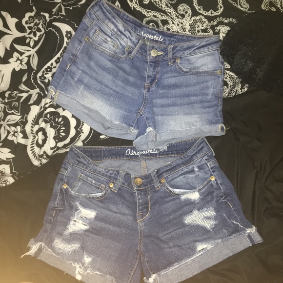 TWO pairs aero shorts!💗