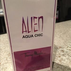 All NEW! Fragrance Alien Aqua Chic 2oz