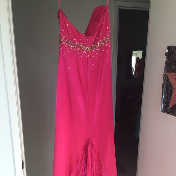 Magenta Prom style dress - Picture 3 of 4