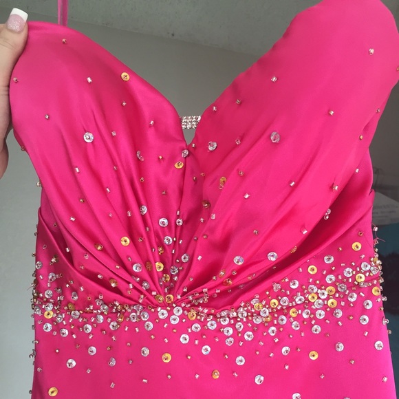 Magenta Prom style dress - Picture 4 of 4