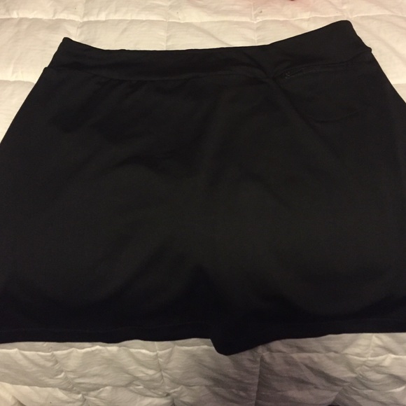 Tennis athletic work out skort/ skirt size M