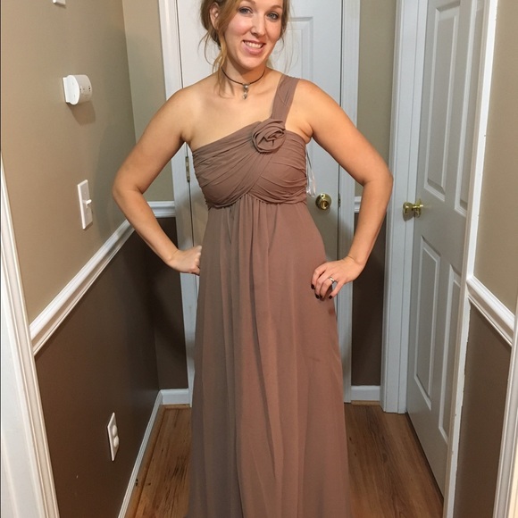 Bill levkoff bridesmaid gown size 6 in "latte"