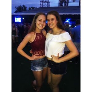 Meet your Posher, Grace