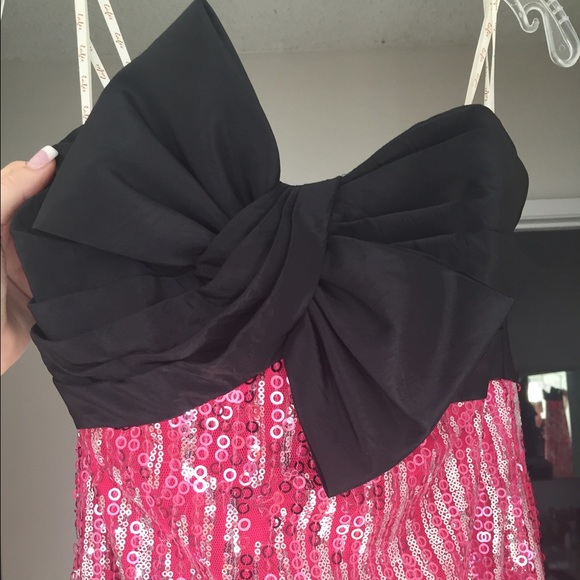 Pink and black sequin prom dress - Picture 2 of 3