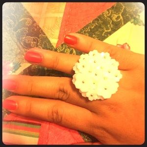 Victoria's Secret flowered ring w/ scent.