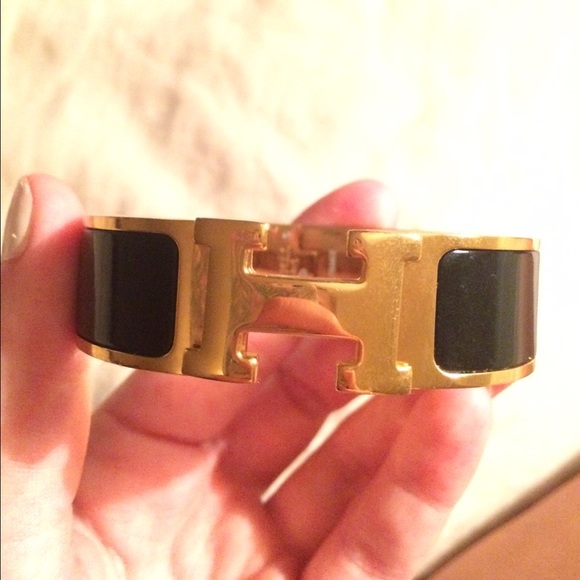 Authentic Hermes clic clac H bracelet