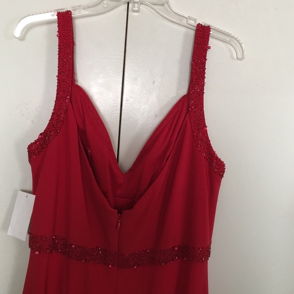 Gown with straps lines in sequence, never worn - Picture 3 of 4