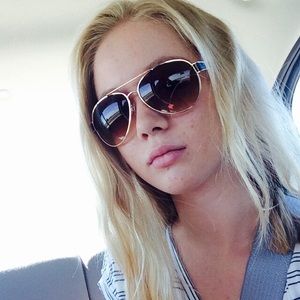 Meet your Posher, Cameron