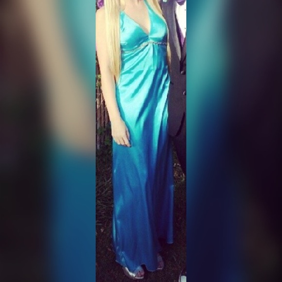 Aqua prom dress!! - Picture 2 of 3